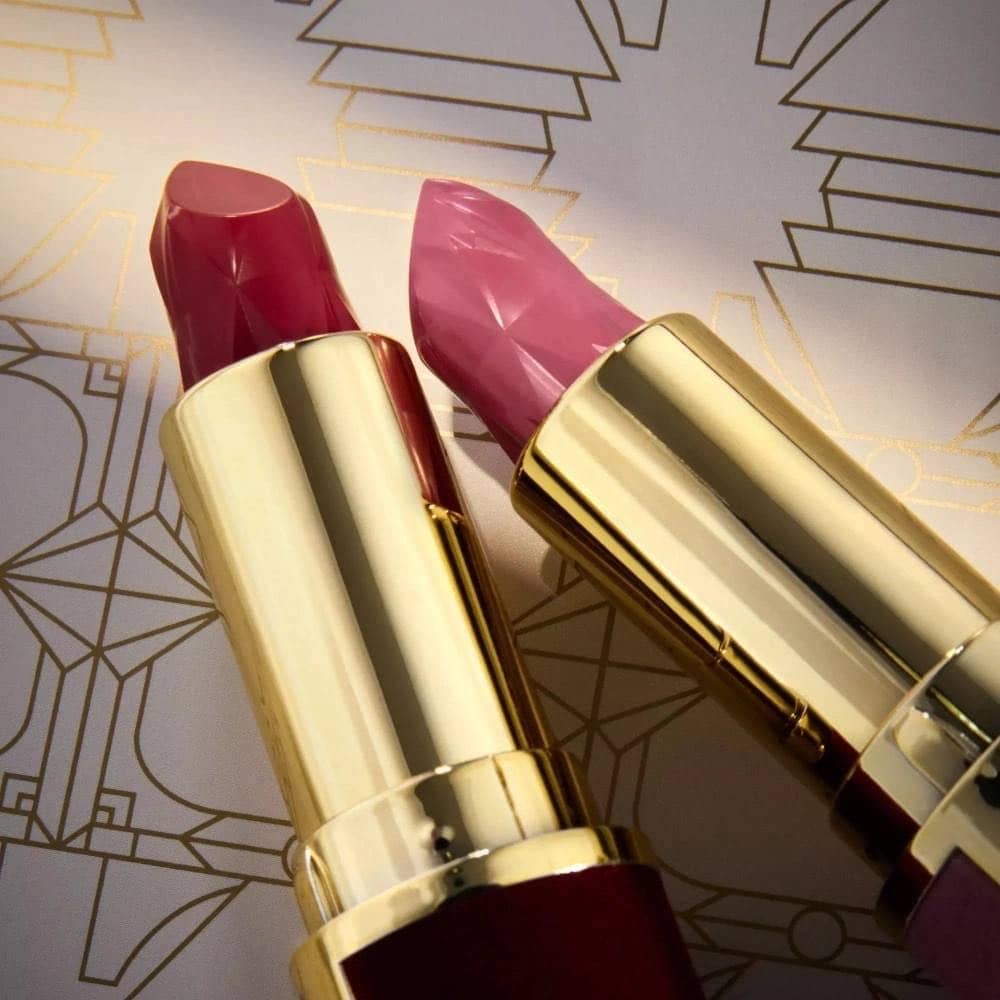 Помада для губ Festive Treasures Hydrating Shine Lipstick C01 4