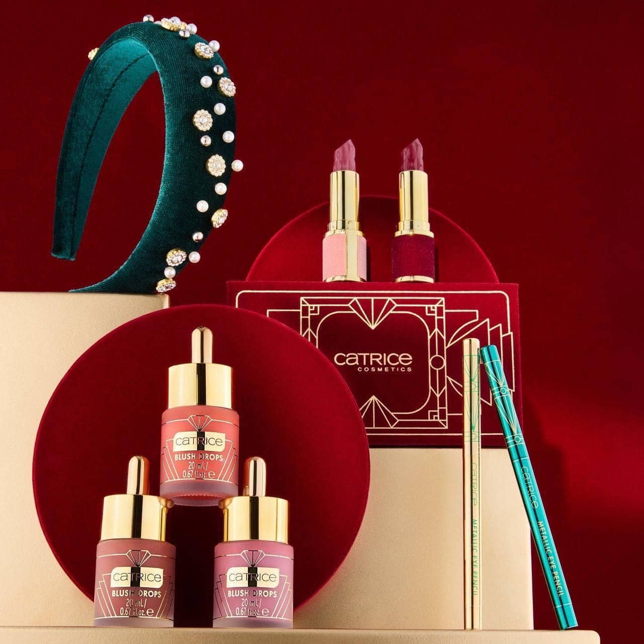 Помада для губ Festive Treasures Hydrating Shine Lipstick C01 6