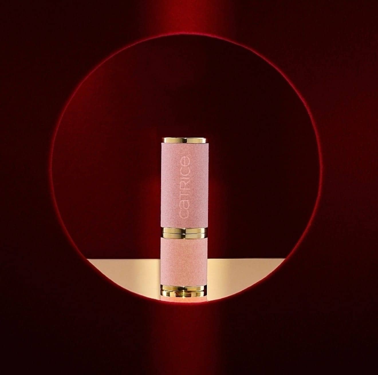 Помада для губ Festive Treasures Hydrating Shine Lipstick C01 2