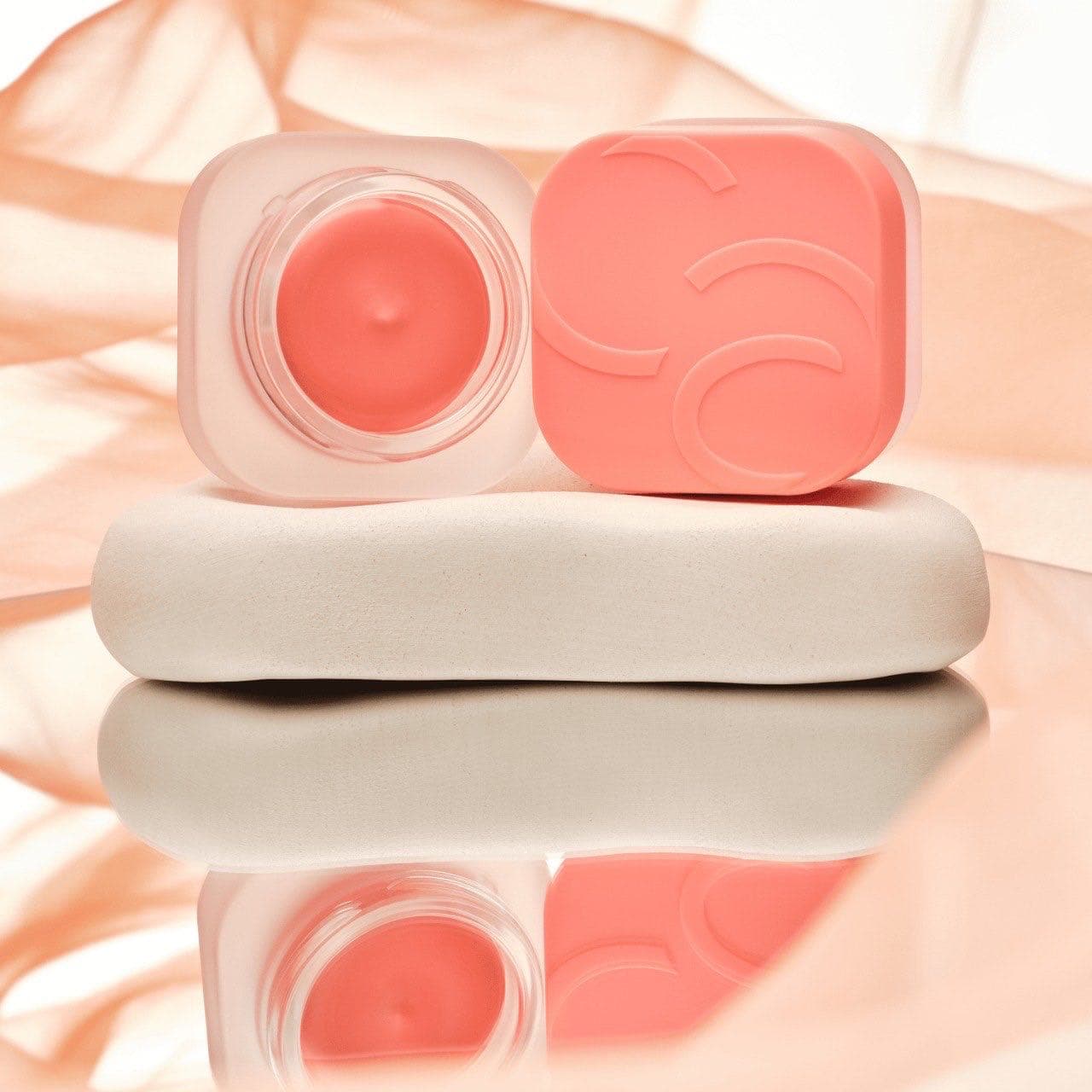 Румяна Velvet Pudding Blurring Blush, 020 Peach Pudding